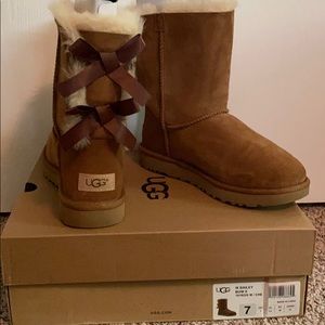 Women’s UGG boots Bailey Bow II